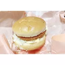 愛羽 仁美