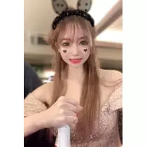 葉月 りほ