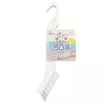 小川 真央
