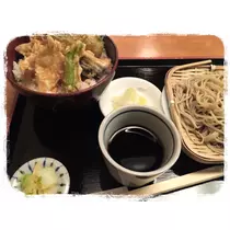 蓮見 リア