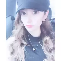 一咲 エム
