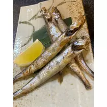 天乃 りさ