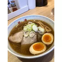 香川 ゆい