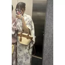 みあ