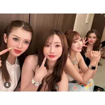 黒輝 りさ