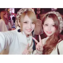 あいな