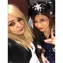 愛羽 仁美