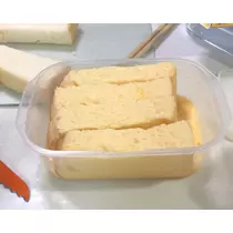 愛羽 仁美