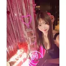 美波 ななみ