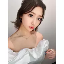 美波 あいか