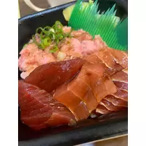 トモミ