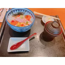 えみり
