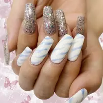 荒木 ナツミ