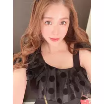 黒輝 りさ