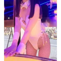 みい