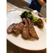 足立 はな