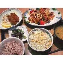 荒木 ナツミ