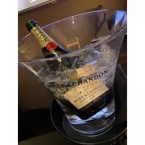 白石 愛莉