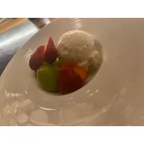 華宮 れい