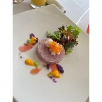 香川 ゆい