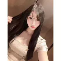 美波 ななみ
