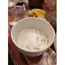 愛羽 仁美