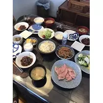 愛羽 仁美