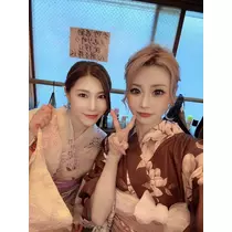 愛羽 仁美