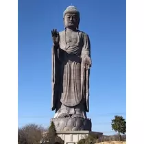 愛羽 仁美