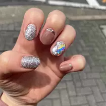 ミユ