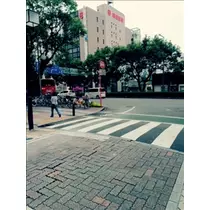 コウ