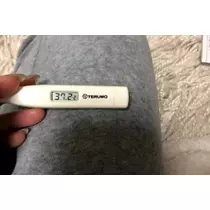 愛羽 仁美