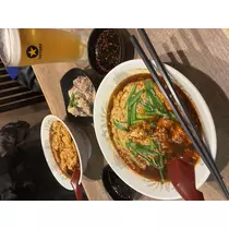 あや