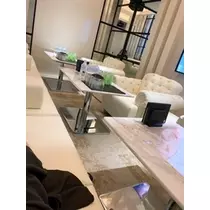 足立 はな
