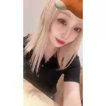 小川 真央