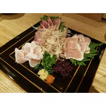 荒木 ナツミ