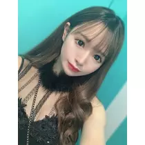 葉月 りほ