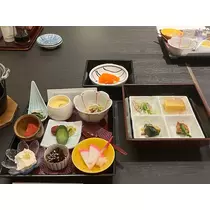 乙川 ゆあ