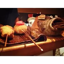 コウ