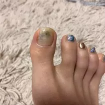 愛羽 仁美