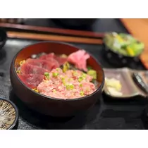 めい
