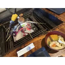 にいな