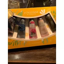 華