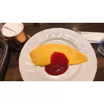 愛羽 仁美