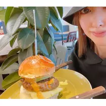 夏目 梨仔