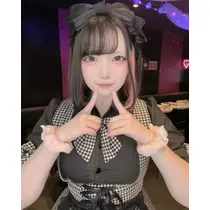 小鳥遊 もか