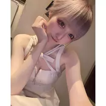 雛鶴 めい