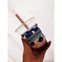 エミ （スタッフ）