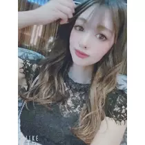 夏目 梨仔