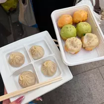 まい